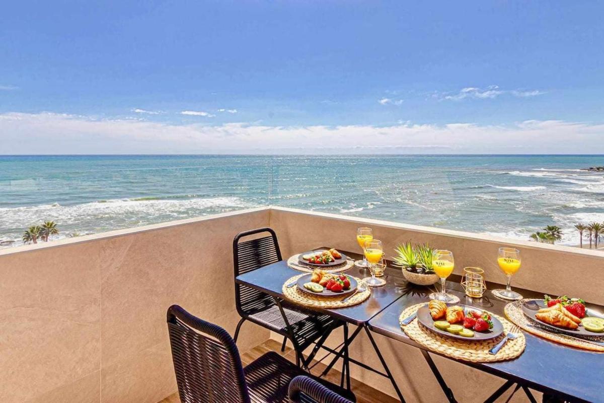 797 Holiday Rentals - Benalbeach- Moderno Piso Para 5 Con Vistas Al Mar Benalmádena Extérieur photo