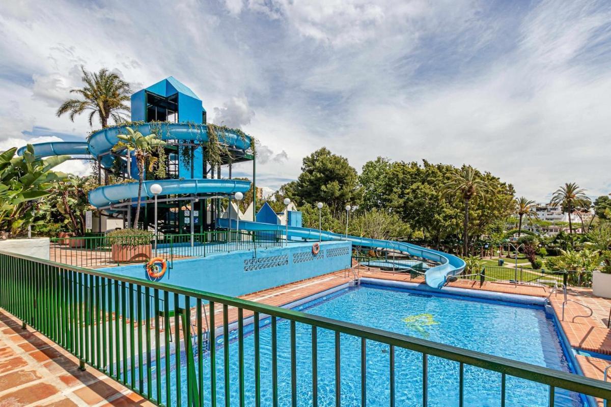 797 Holiday Rentals - Benalbeach- Moderno Piso Para 5 Con Vistas Al Mar Benalmádena Extérieur photo