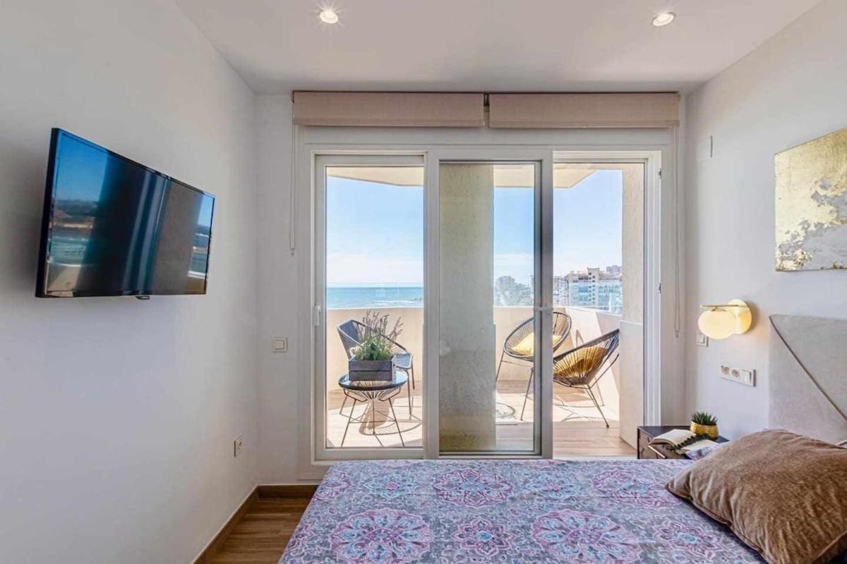 797 Holiday Rentals - Benalbeach- Moderno Piso Para 5 Con Vistas Al Mar Benalmádena Extérieur photo