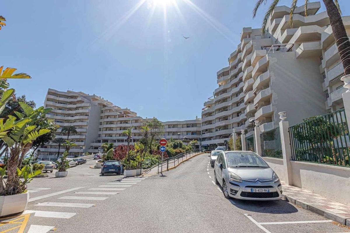 797 Holiday Rentals - Benalbeach- Moderno Piso Para 5 Con Vistas Al Mar Benalmádena Extérieur photo
